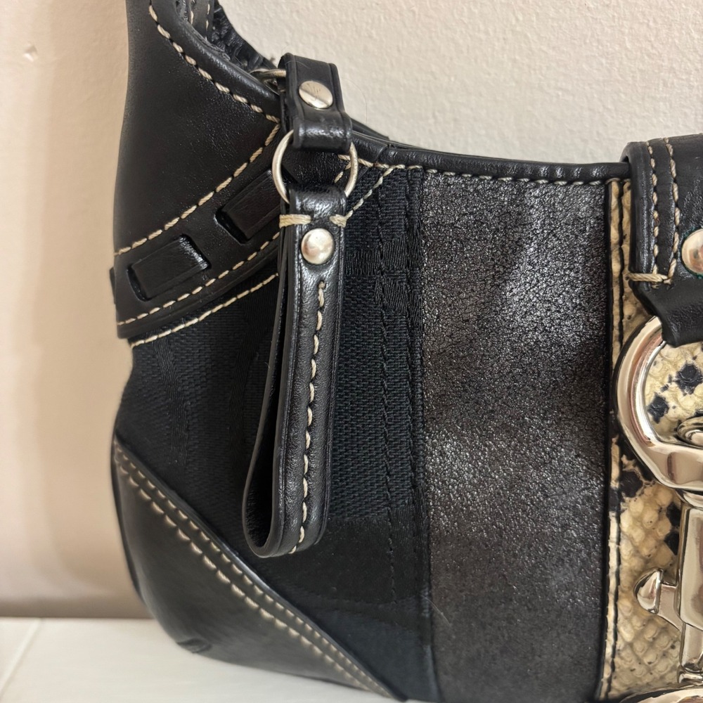 Coach Hampton Signature Mini Shoulder Bag Black Leather Snakeskin Baguette 10287 - Picture 5 of 10